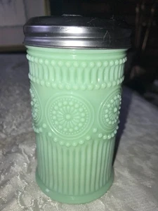 JADEITE Vintage Style SUGAR Dispenser SHAKER Container JADE GLASS Rib HOBNAIL 5½ - Picture 1 of 10