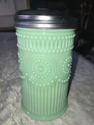 Contenedor AGITADOR Dispensador de AZÚCAR Estilo Vintage JADEITE VIDRIO JADE Costilla Clavo 51/2 Foto 1 de 4