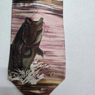 Corbata de pesca de lubina 100 % seda vintage de Wembley para hombre  Foto 1 de 4