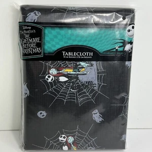 Disney Pesadilla antes de Navidad Mantel 70" Round Jack Y Sally Telarañas - Imagen 1 de 12