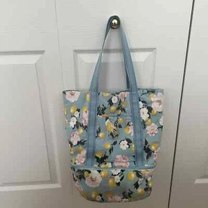 Victorias Secret Cooler Tote Insulated Bag Lemons And Flowers Blue Yellow - Picture 1 of 10
