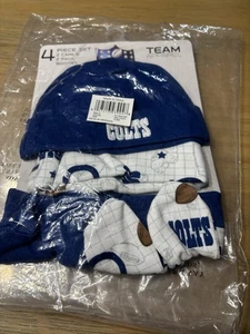 Indianapolis Colts Infants 0-6 Mo Set Of Two Hats And One Pair Of Booties New - Picture 1 of 4