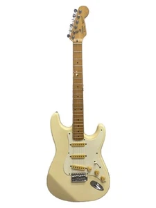 Squier Electric Guitar Stratocaster Fender with Soft Case E Serial Korean Used - Imagen 1 de 9