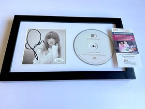 TAYLOR SWIFT SIGNED FRAMED THE TORTURED POETS DEPARTMENT CD AUTOGRAPH JSA COA H - Picture 1 of 2