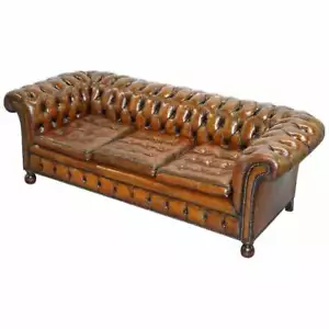 FULLY SPRUNG THOMAS CHIPPENDALE RESTORED AGED BROWN LEATHER CHESTERFIELD SOFA - Picture 1 of 12