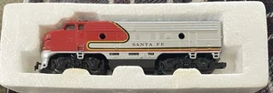 Santa Fe 215 Bachman Diesel Locomotive HO Scale Train Red & Silver Vtg Untested - Picture 1 of 6