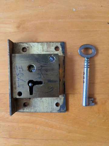 Cut Cabinet Drawer Door Furniture LEVER LOCK L 2 5/8" T 0.5" Cover