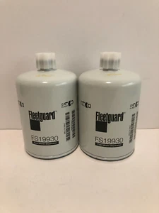 New Oem Fleetguard FS19930 Fuel Water Filter Quantity of 2 - Picture 1 of 2