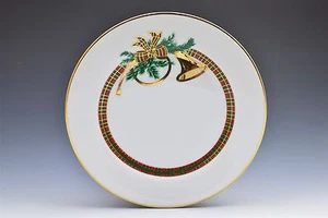 The Hunt George Briard White Red Green Gold Plaid Ribbon Holiday Salad Plate (s) - Picture 1 of 2