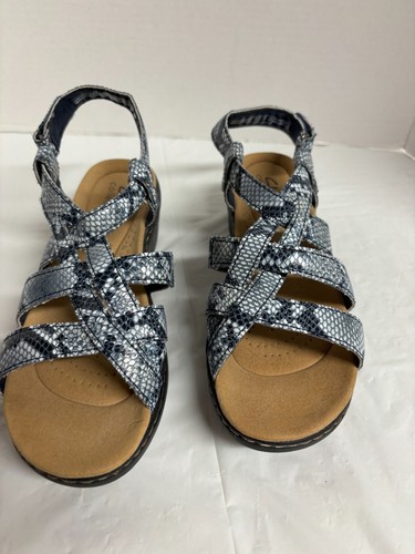 CLARKS Sandali donna Clark's taglia 6 1 2 grigio bianco nero stampa mimetica usati in ottime condizioni