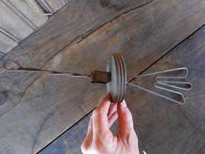 VINTAGE Primitive Mixer Lid ? unmarked Kitchen Farmhouse Collectible no jar - Picture 1 of 8