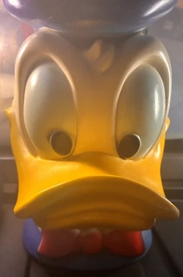 VINTAGE blow mold , 70,'S WAL DISNEY Bank,RUBBER DONALD DUCK  Head. - Image 1 of 4