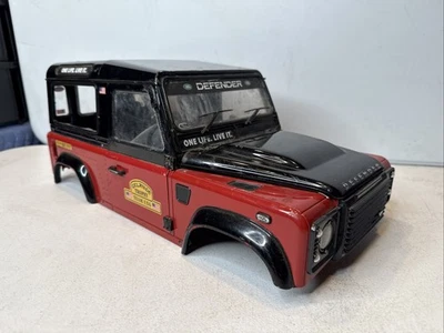 RC4WD Land Rover Defender D90 Hard Body Crawler  1/10 Scale - Image 1 of 4