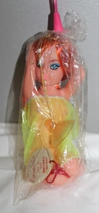 De colección Colgando Darling Uno de los Tocables Coche Rat Rod Camión Dash Ornamento - Imagen 1 de 2