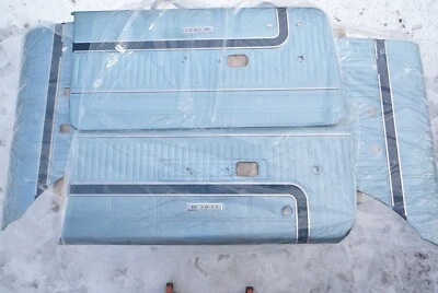 Juego de paneles de puerta interior Plymouth Fury 1967 Foto 1 de 4