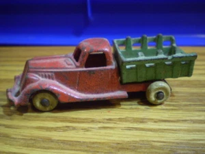Arcade Hudson Studebaker Chevy Truck Take Apart 3 1/2" Cast Iron - Picture 1 of 5