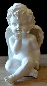 ENGEL aus Polyresin, sitzend, Altweiß, 11 cm, Wurm, Neu, Figur 3 - Bild 1 von 3