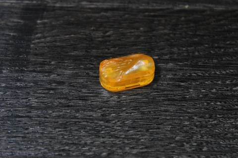 Marvel Legends Series Iron Man Nano Gauntlet Replacement Orange Stone only Cover