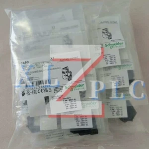 1 Stück Neu Schneider 29450 Leitungsschutzschalter Hilfskontakte Originalverpackt * - Bild 1 von 4