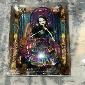 Monster High Skelita Calaveras Dia de Muertos Puppe im Gore-geous Kleid Neu 2024 - Bild 1 von 4