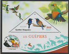 Charles Darwin - Bee Eaters  #3  Deluxe Sheet With Triangular Value U/M