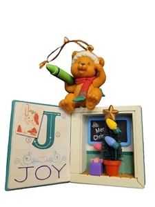 LUSTRE FAME/NON ENESCO CHRISTMAS ORNAMENT: SANTA'S STORY BOOK WITH BEAR - Picture 1 of 5