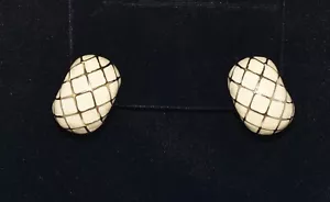 Judith Leiber Limited Edition Designer Elfenbein & Gold Emaille Clip Ohrringe - Bild 1 von 5