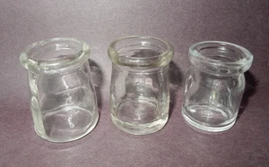 3 TAZZE CREMA MINI MONOPORZIONE IN VETRO vintage fine 1 con una S e 2 con una B - Foto 1 di 16