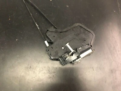 2003-2007 TOYOTA COROLLA REAR DRIVERS DOOR LOCK LATCH ACTUATOR Foto 1 de 4