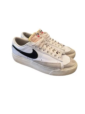 Size 9 - Nike Blazer Platform Low White Black W - Image 1 of 4