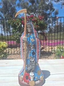 Santa Muerte Bendito Color Azul Talla 13" / Vestido / Estudio / Bendesida / Azul - Imagen 1 de 10