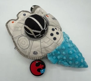 Juguete para perro Star Wars x BarkBox Ultimutt Millennium Falcon - M/L (20+ libras) - Imagen 1 de 6