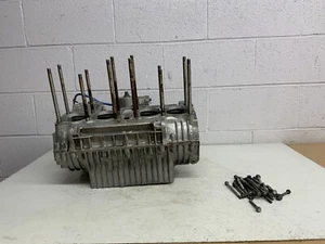 Kawasaki Kz1000 Kz 1000 EARLY 000644 Engine Cases Bottom End - Picture 1 of 20