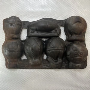 Vintage John Wright 1998 Cast Iron Hot Air Balloons Muffin Mold - Picture 1 of 5