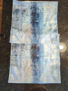 2 Kissenbezüge mit Reißverschluss - nur die Bezüge/Hüllen nicht die Kissen 17x17 Zoll - Bild 1 von 3