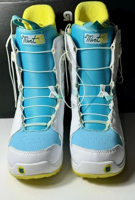 Burton Mint Women's Snowboard Boots Size Women's 6 Color White - Image 1 of 4