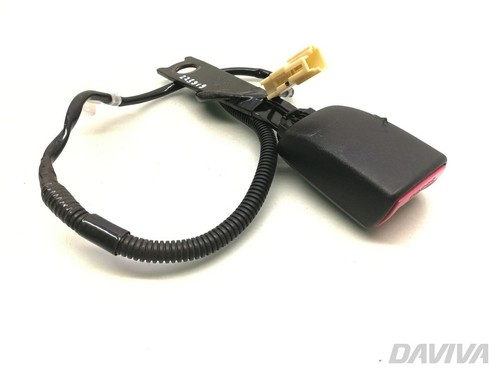 FILA Toyota Avensis Fibbia della cintura di sicurezza anteriore Giusto 2010 Saloon