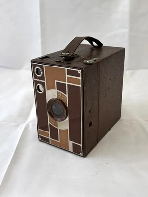 Appareil photo Kodak Beau Brownie N°2A tan - Photo 1/4