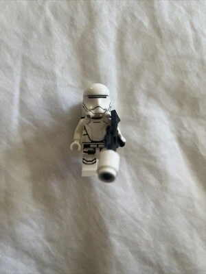 Nueva Minifigura LEGO Primera Orden Flametrooper Original con Pistola Bláster Star Wars 75103 Foto 1 de 4