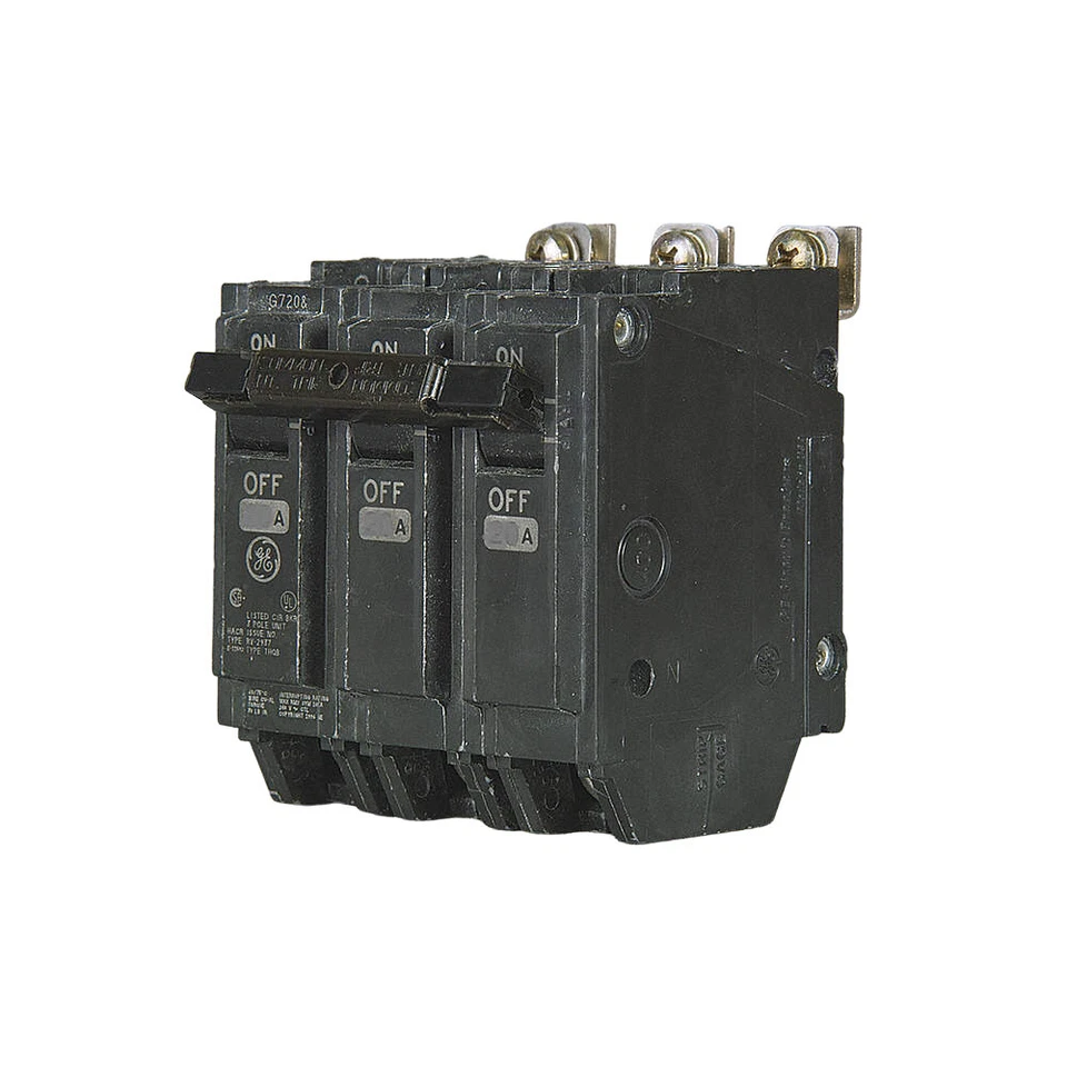 GE General Electric 30 Amp Circuit Breaker 240 VAC 3 Pole THHQB32030