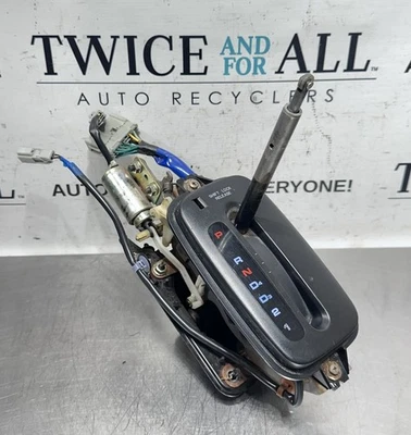 1992-1995 Honda Civic 1.5L Automatic Shifter Assembly USED OEM - Image 1 of 4