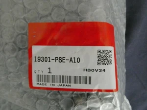 Genuine OEM 19301-P8E-A10 Honda Acura Engine Thermostat Assembly - Bild 1 von 3