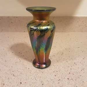 Beautiful Lundberg Studios 1999 Iridescent Rainbow Moire Vase ~ 7.25" Tall - Picture 1 of 10