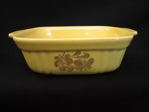 1983 Pfaltzgraff Yellow Floral FTDA 16 Oz Bread Loaf Or Casserole Dish - Picture 1 of 10