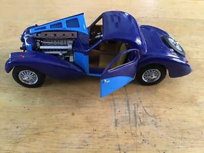 Franklin Mint 1936 Bugatti Type 57SC Limited Edition VERY RARE - Image 1 of 4