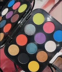 Paleta de sombras de ojos MAC Hi-Fi color nueva en caja auténtica - Imagen 1 de 2