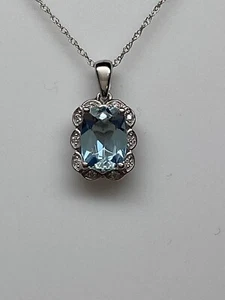 14K Weißgold Kissenschliff Aquamarin und Diamant Anhänger mit Kette Neu - Bild 1 von 10