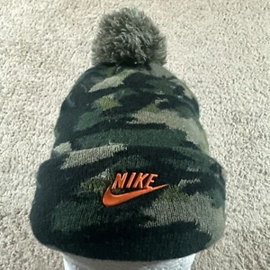 Nike Beanie Hat Cap Youth Green Camo Pom Cuffed Lined Swoosh - Picture 1 of 7