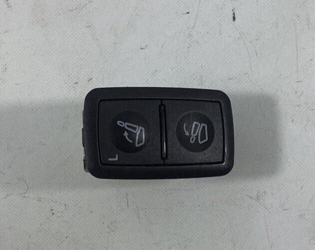 Mercedes-Benz GL550 2008-2012 3ª fila asiento izquierdo plegable interruptor eléctrico OEM. Foto 1 de 4