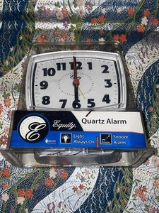 La Crosse Equity 33100 Electric Analog Alarm Clock New In Box - Picture 1 of 4